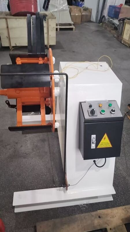 MT-200 Mechanical Sheet Metal Decoiler 200mm Max Width 1.6mm Steel Plate Thickness