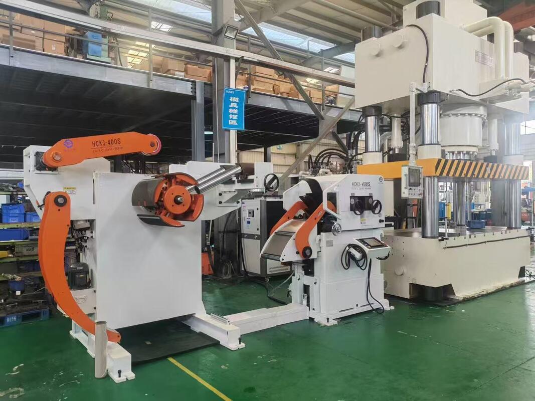 Automatic 3 in 1 Servo Sheet Metal Straightening Machine 380V 15M/min 70-800mm Width