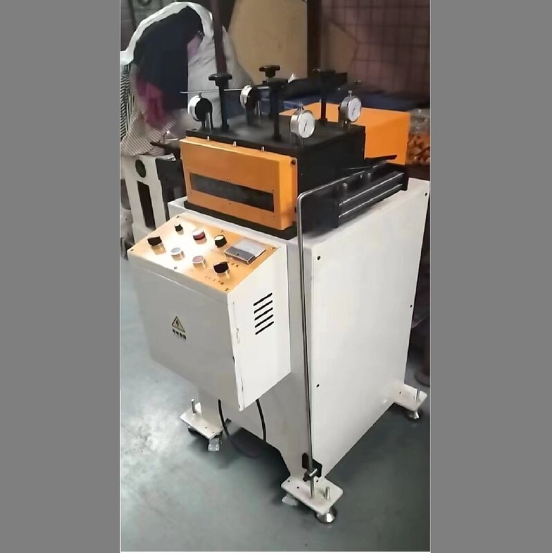 SML Adjustable Sheet Metal Leveling Machine 0.3-1.2mm Thick 16m/min Feeding Speed