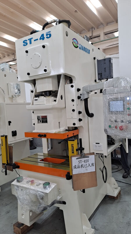 45TON Pneumatic C Frame Punch Press JIS 1 Class for Metal Sheet Stamping