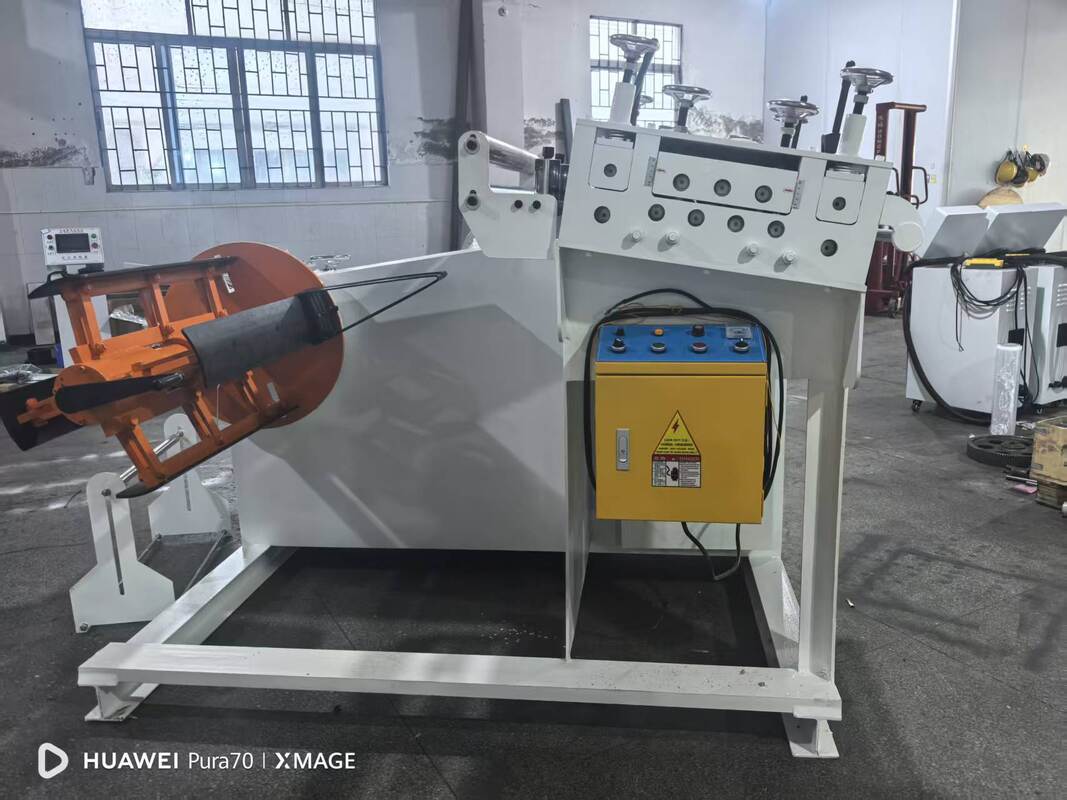 Automatic Pneumatic Straightening Feeder with 500mm Width, 16m/min Correction Speed for 0.5-3.2mm Thickness