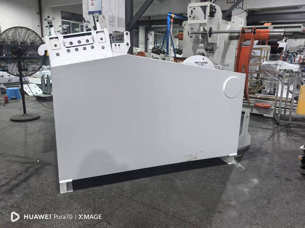 Automatic Pneumatic Straightening Feeder with 500mm Width, 16m/min Correction Speed for 0.5-3.2mm Thickness
