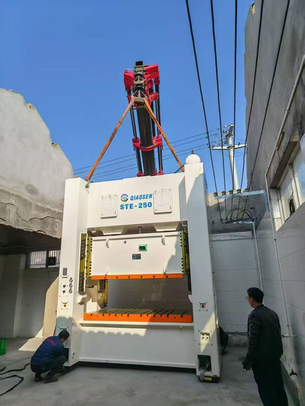 STE-400 Mechanical Power Press 400T Symmetrical Double Crank Drive for Metal Stamping